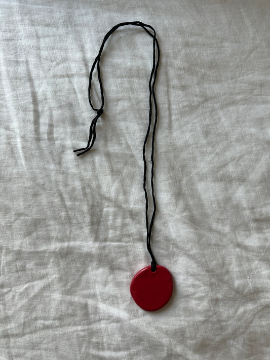 Poppy Porcelain Necklace - Sagu