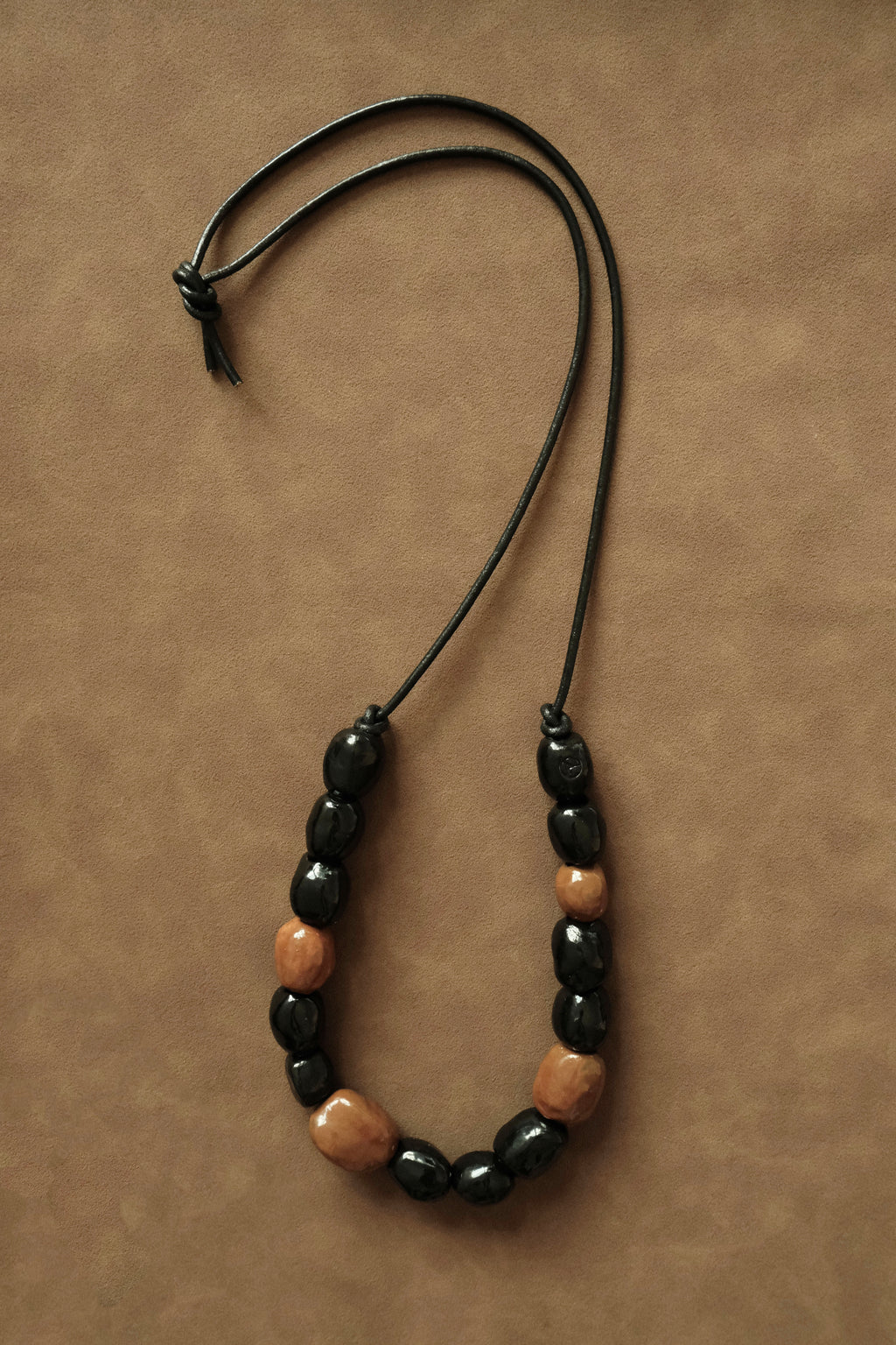 Kalamata_16_Beaded_Tawny-2